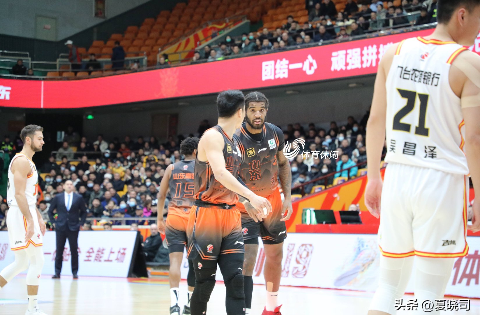 LD Sports-关于欧超杯关键时刻走向成谜，山东男篮战术微调，话题不断，阵容厚度经受考验的信息